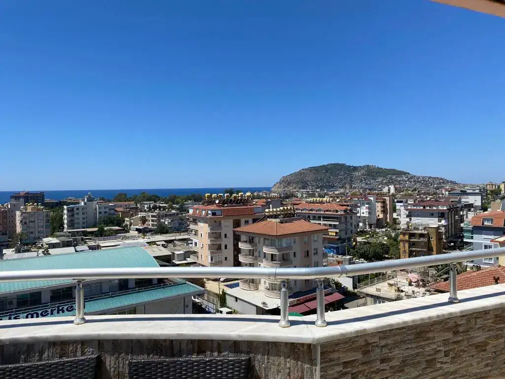 4+1 DPX APARTMENT FOR SALE İN THE ENTER OF ALANYA 