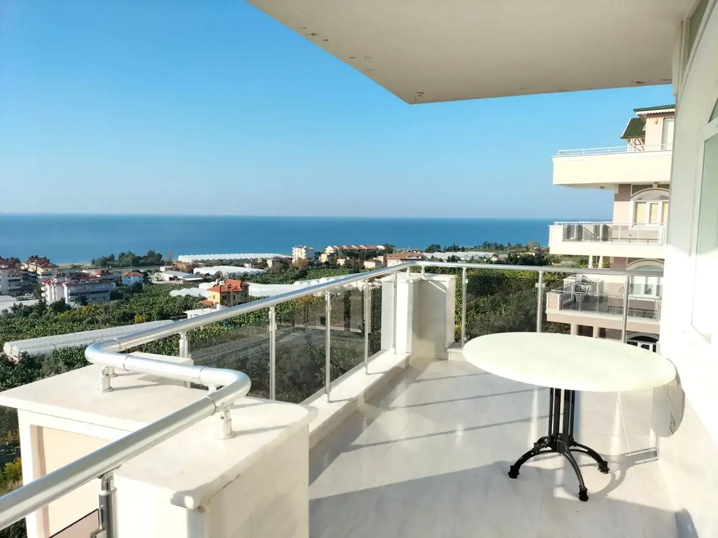 4+1 DPX APARTMENT WİTH A BEAUTİFUL VİEW + TERRACE İN DEMİRTAŞ-ALANYA