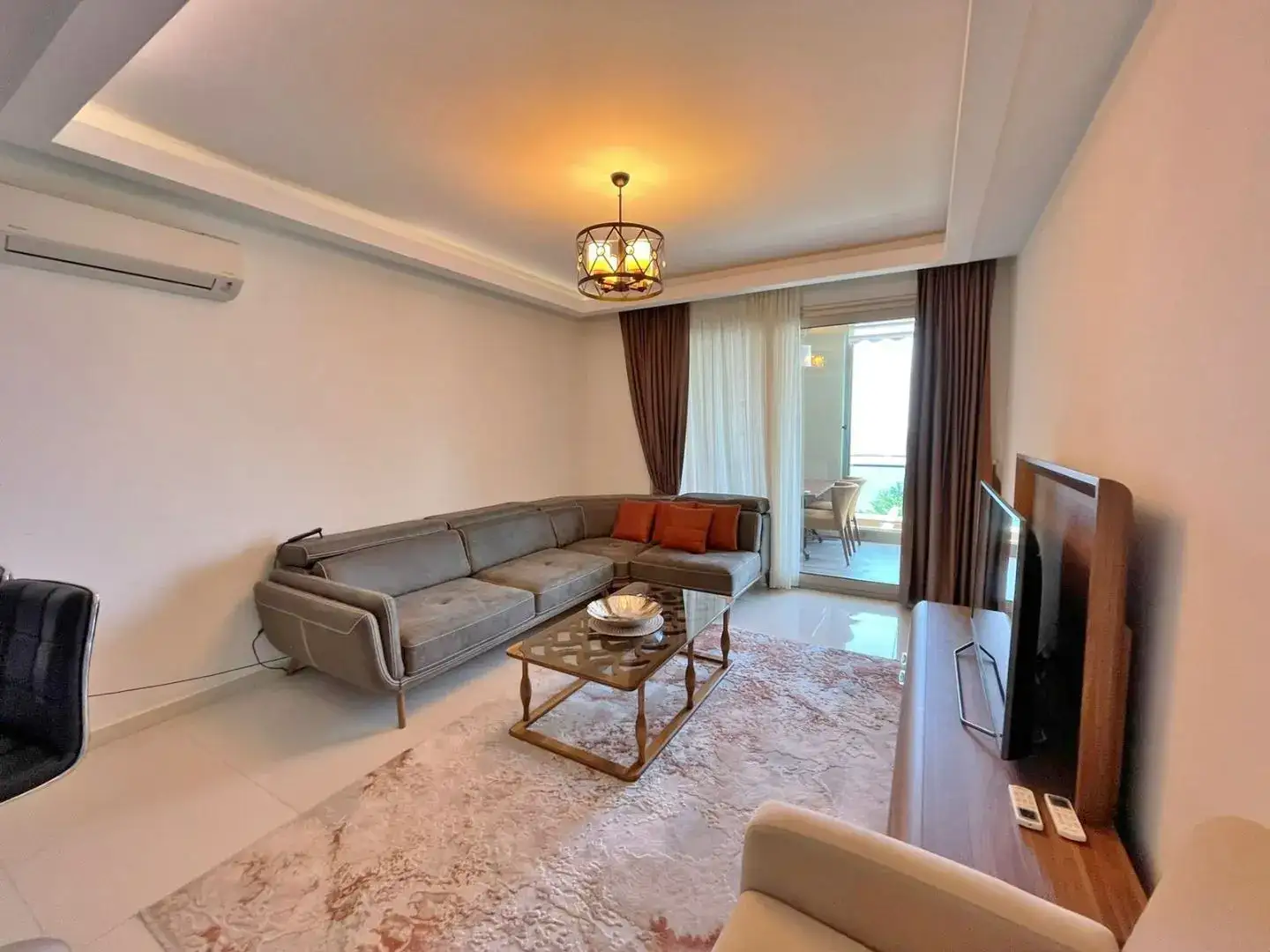 1+1 FLAT FOR SALE IN A FRONT BEACH LINE COMPLEX - FULLY FURNISHED