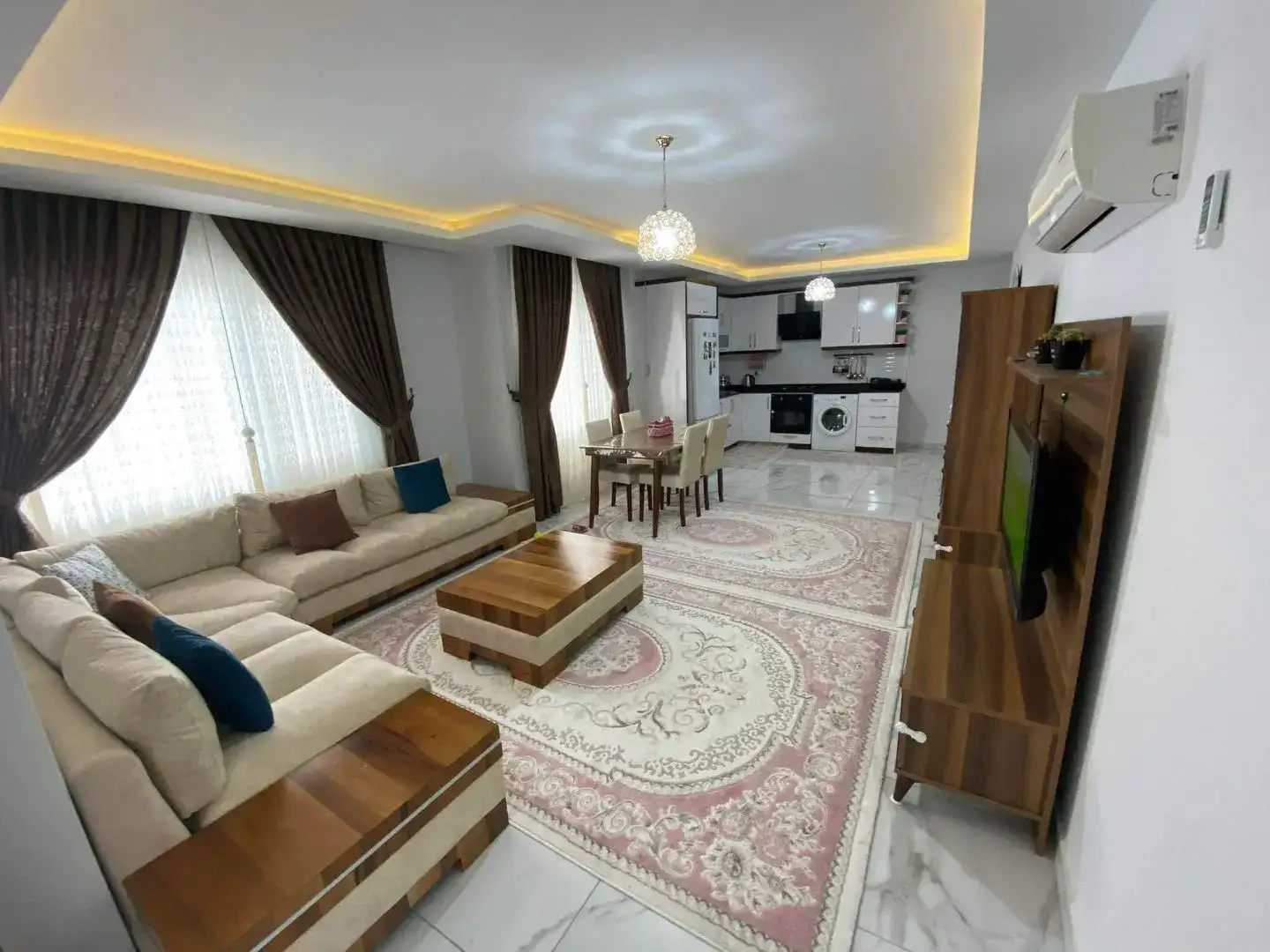 FULLY FURNISHED 2+1 APARTMENT FOR SALE IN MAHMUTLAR AREA 