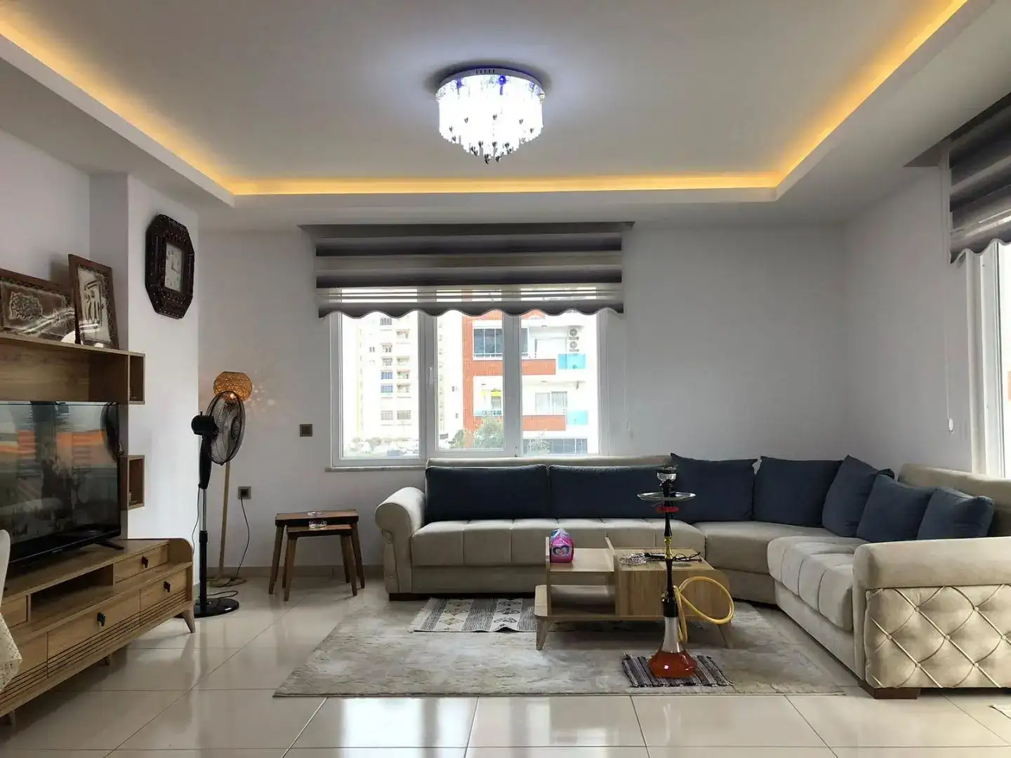FULLY FURNISHED APARTMENT FOR SALE IN A FULL FACILITY RESIDENCE 
