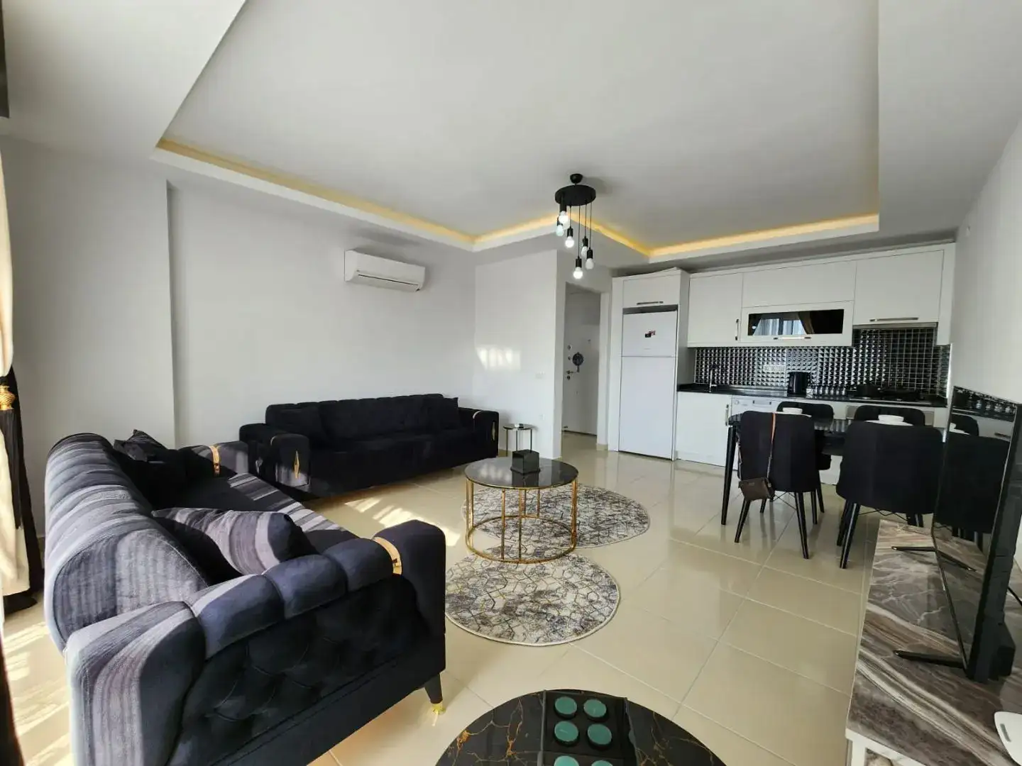 FULLY FURNISHED APARTMENT FOR SALE IN MAHMUTLAR AREA - FULL ACTIVITY