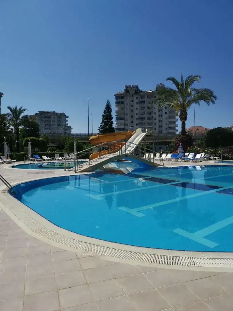 FULL ACTİVİTY  APARTMENT FOR SALE İN CİKCİLLİ -ALANYA