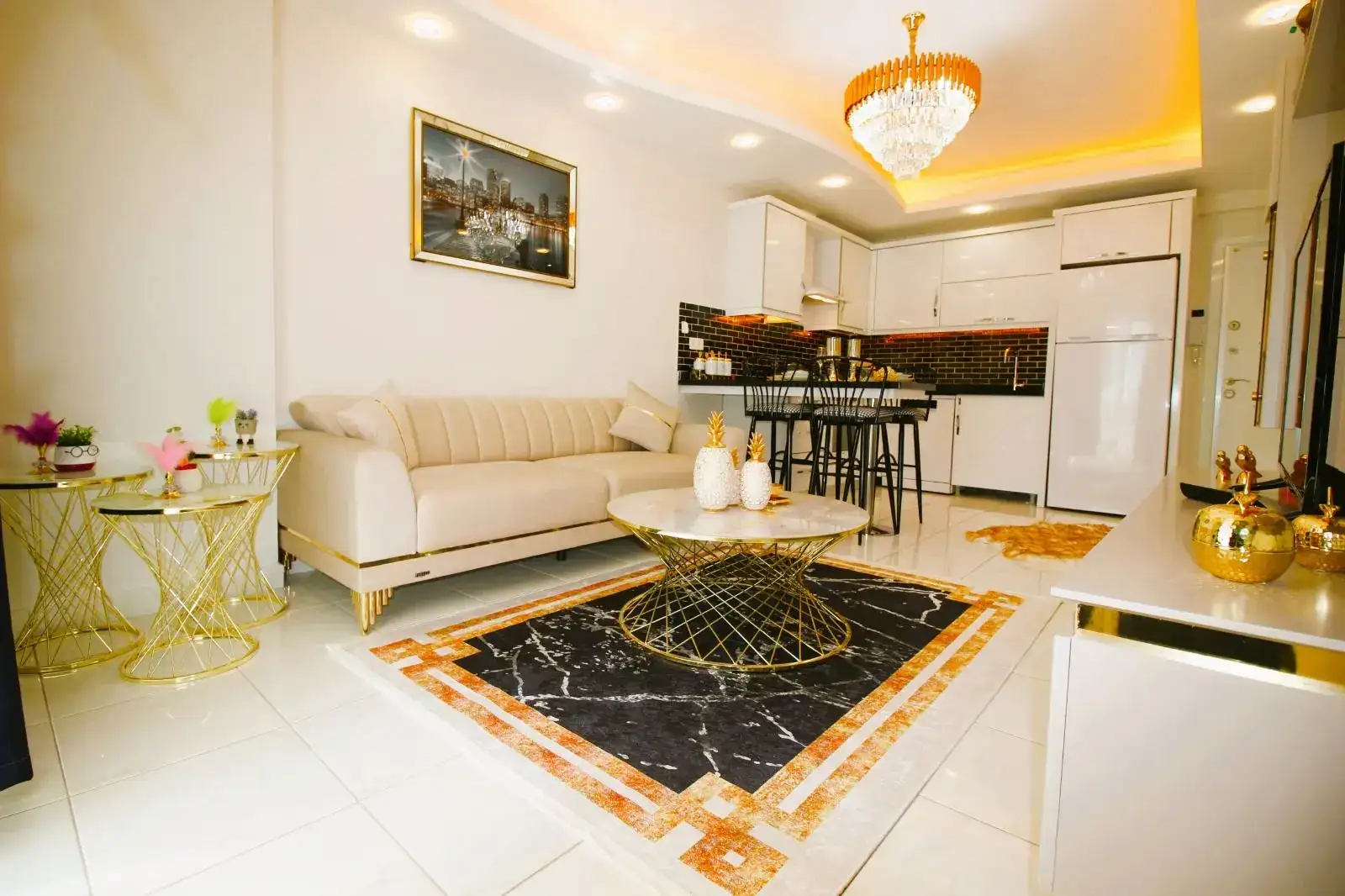 1+1 FULLY FURNİSHED APARTMENT FOR SALE İN A GOOD COMPLEX-ALANYA