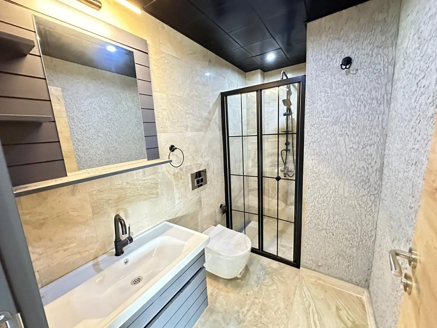 1+1 NEWLY BUİLT APARTMENT FOR SALE İN OBA -ALANYA
