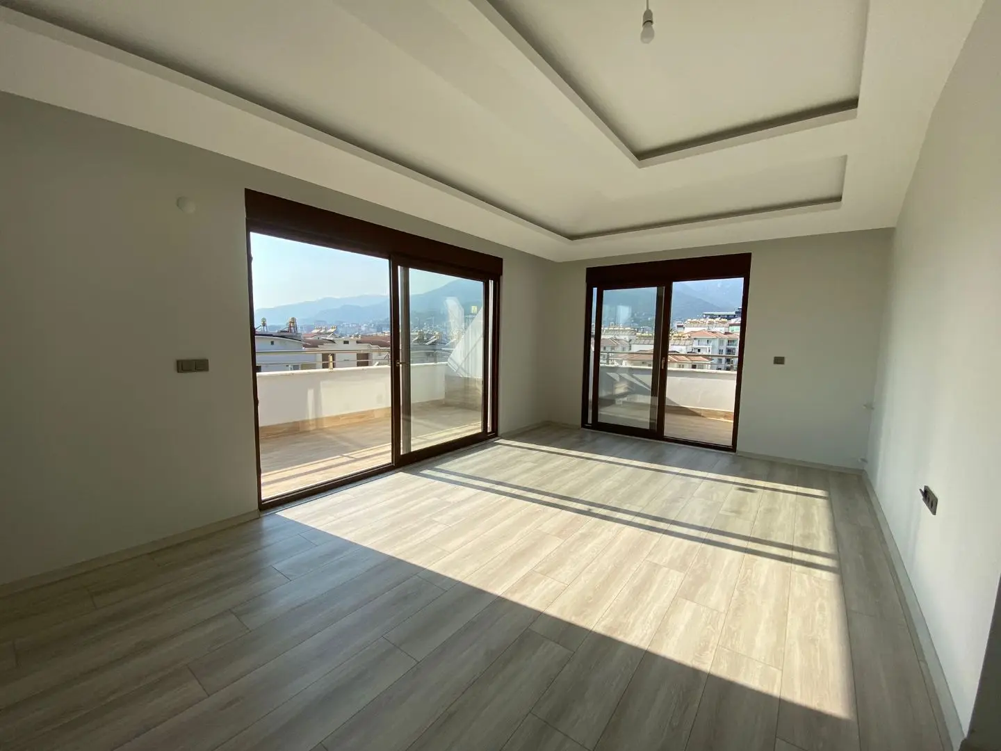 2+1 FLAT WITH CITY VIEW FOR SALE IN ALANYA OBA