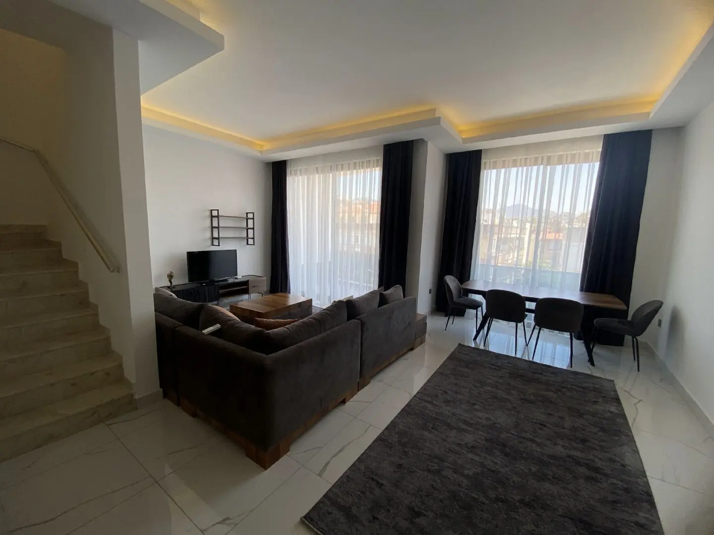 2+1 FULLY FURNISHED DUPLEX FLAT WITH CITY VIEW FOR SALE IN ALANYA 