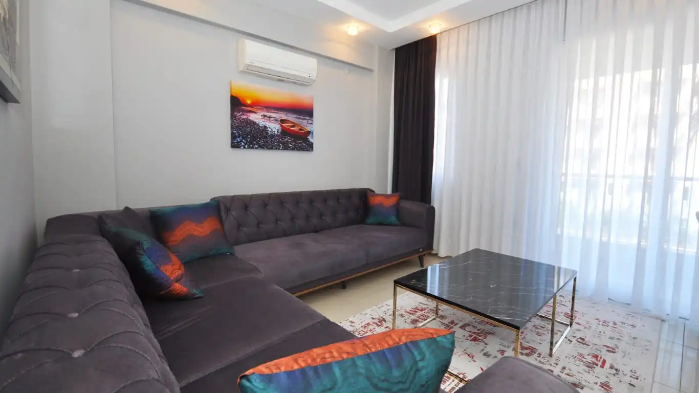 200M TO THE CLEOPATRA BEACH 2+1 FURNISHED FLAT