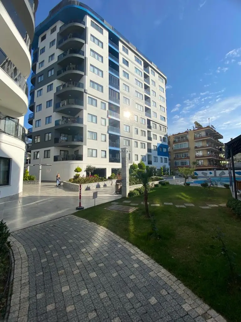  2+1 FURNISHED APARTMENT IN A PREMIUM COMPLEX IN THE CENTER OF ALANYA