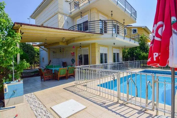 4+1 VILLA WITH A PRIVATE POOL IN PAYALLAR SUITABLE FOR CITIZENSHIP 