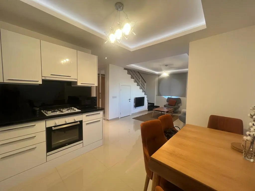 3+1 FURNISHED APARTMENT IN A COMPLEX WITH AMENITIES IN ALANYA