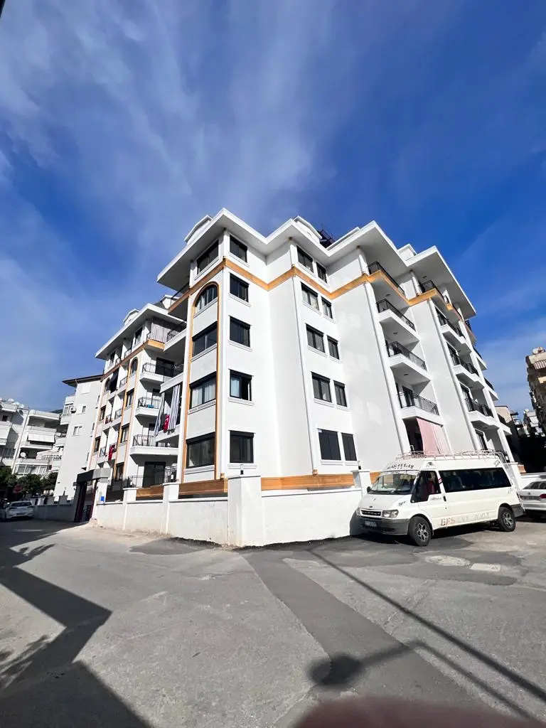 1+1 FLAT IN NEW BUILDING IN ALANYA CENTER 53 M²
