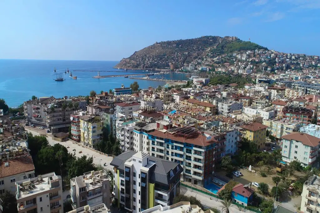 200M FROM THE SEA 1+1 FLAT (63M²) IN A NEW COMPLEX IN ALANYA CENTER