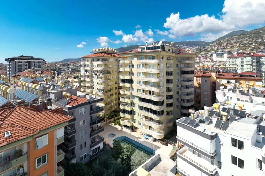 3+1 FULLY FURNISHED SPACIOUS FLAT IN ALANYA CITY CENTER 140 M²