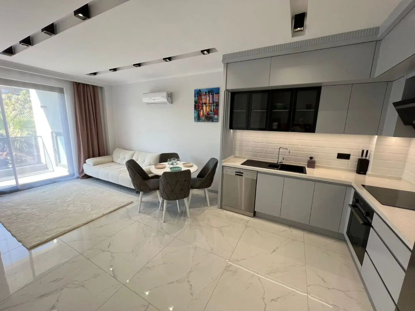 FURNISHED 1+1 FLAT (60M²) FOR SALE IN OBA-ALANYA