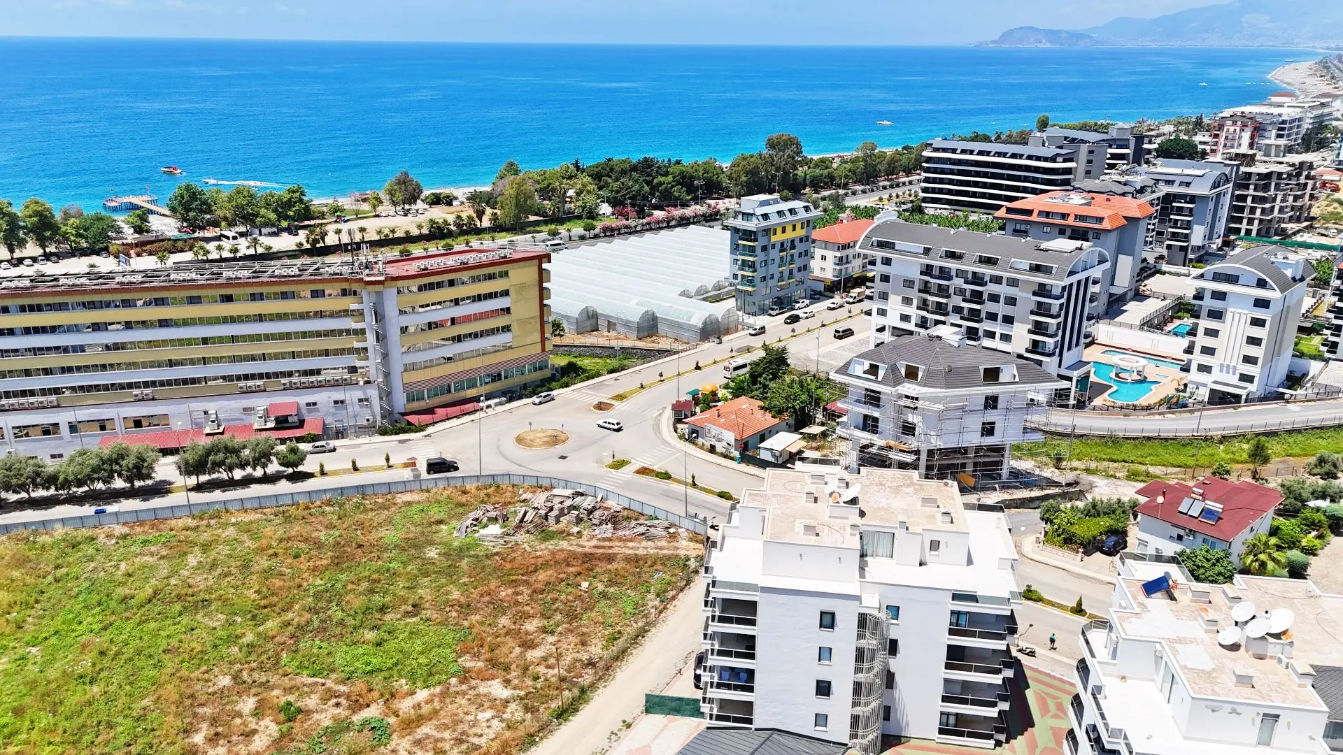 FULLY FURNISHED 2+1 FLAT IN ALANYA KARGICAK 200M FROM THE SEA