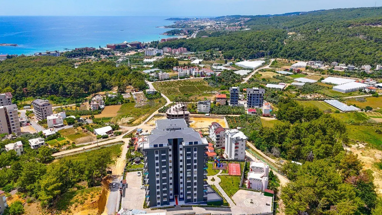 1+1 FLAT WITH BEAUTIFUL VIEW IN AVSALLAR- ANTALYA