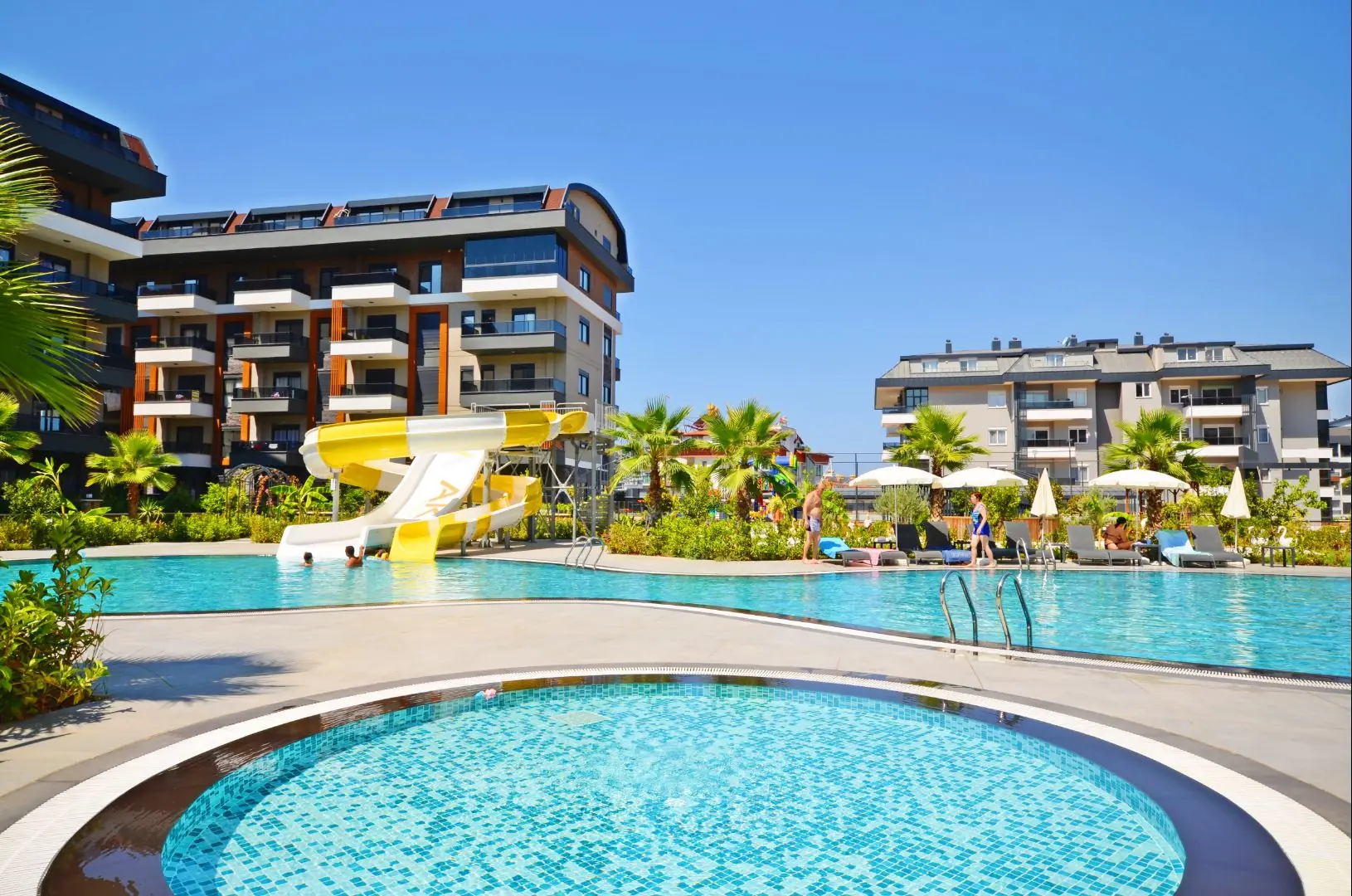 FULLY FURNISHED 2+1 FLAT FOR SALE IN ALANYA ANTALYA