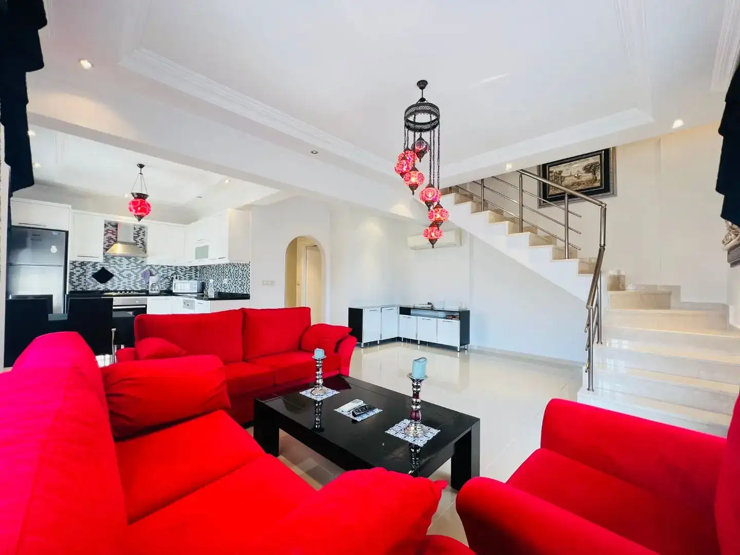 2+1 DUPLEX FLAT FOR SALE IN ALANYA CENTER SUITABLE FOR RESIDENCE