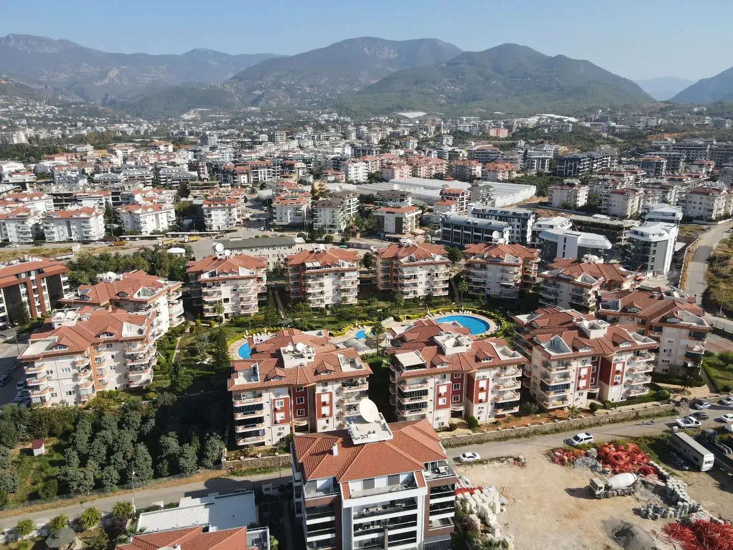 3+1 DUPLEX WİTH ACTİVİTY FOR SALE İN OBA 